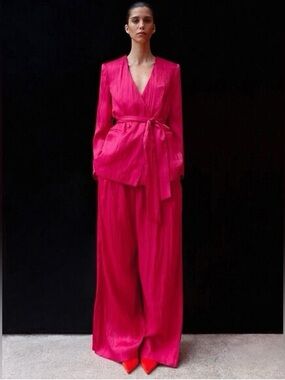 Zara NEW Crinkle Satin Blazer and Wide Leg Trousers SET Fuchsia Pink XS Shiny